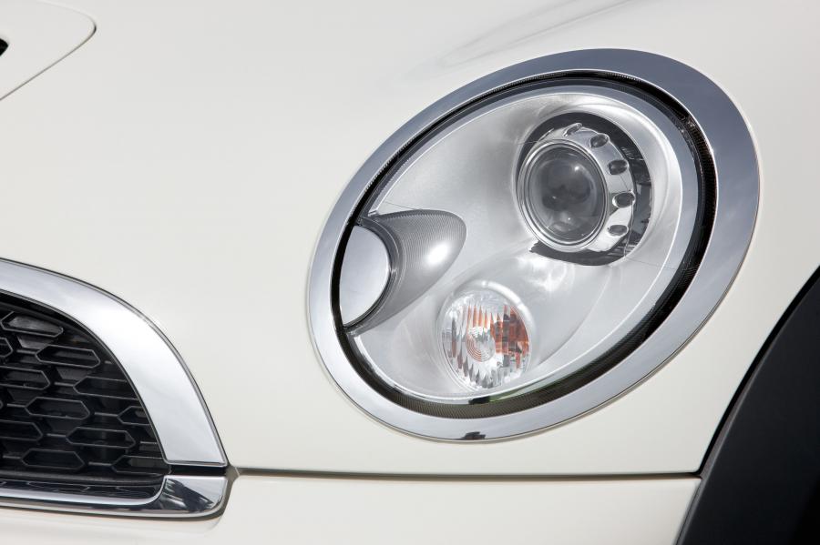  Mini Cooper S Clubman 2011 года  (фото 26 из 26)